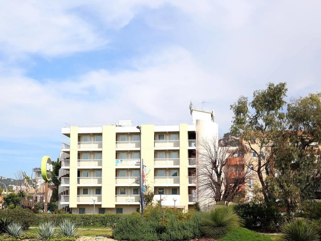 B&B Hotel Hyères Exteriör bild