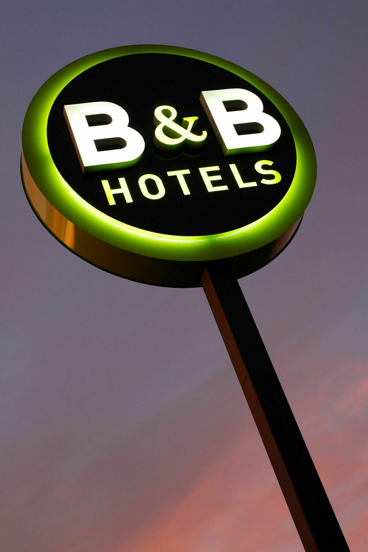 B&B Hotel Hyères Exteriör bild